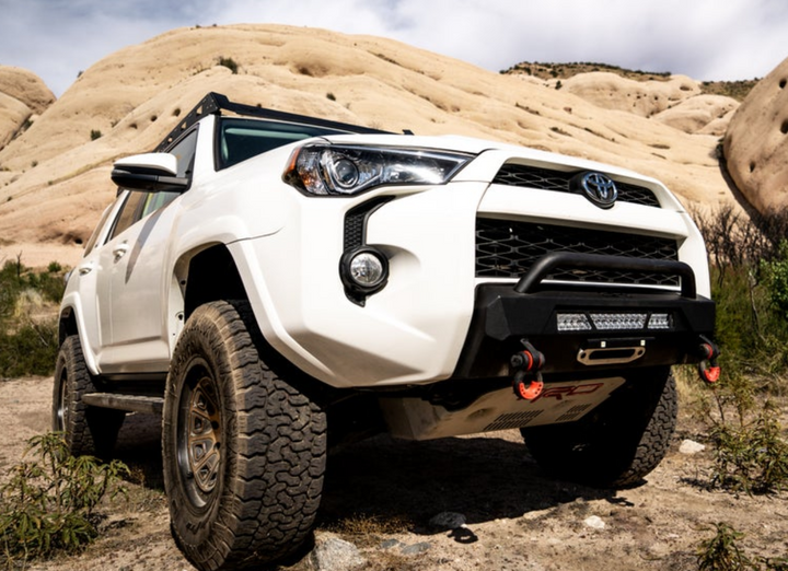 Body Armor 2014-2024 Toyota 4RUNNER HILINE Front Winch Bumper