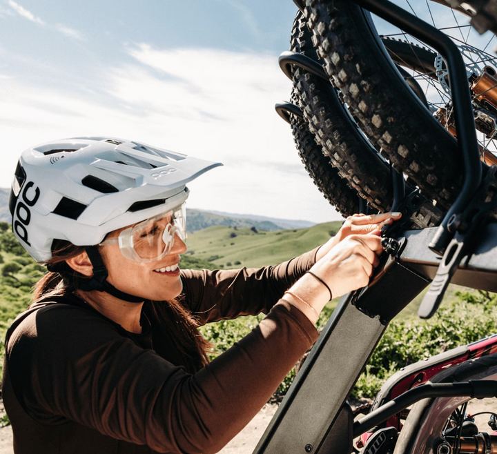 Thule ReVert Hitch Bike Rack