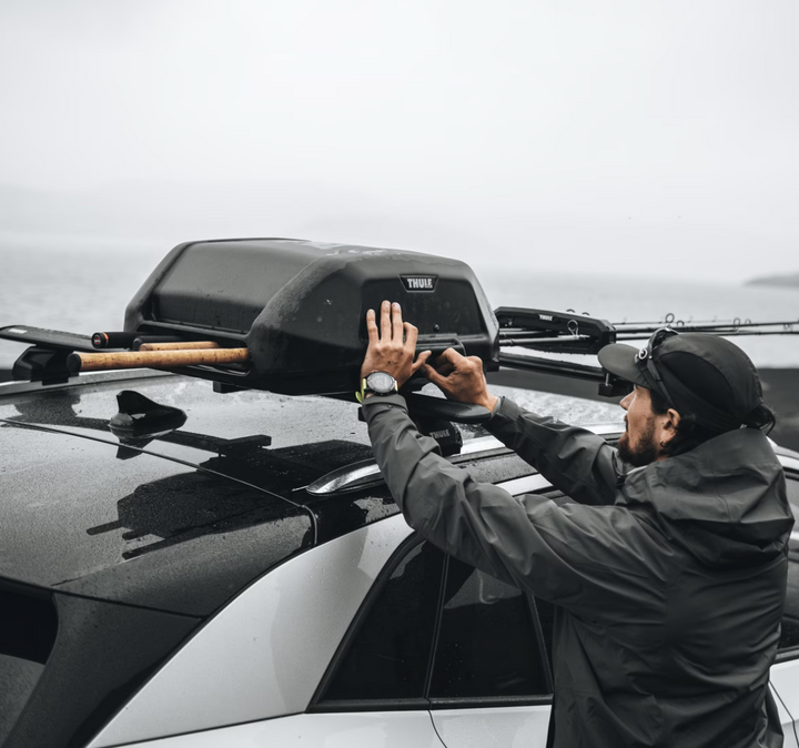 Thule OnShore rooftop fishing rod carrier
