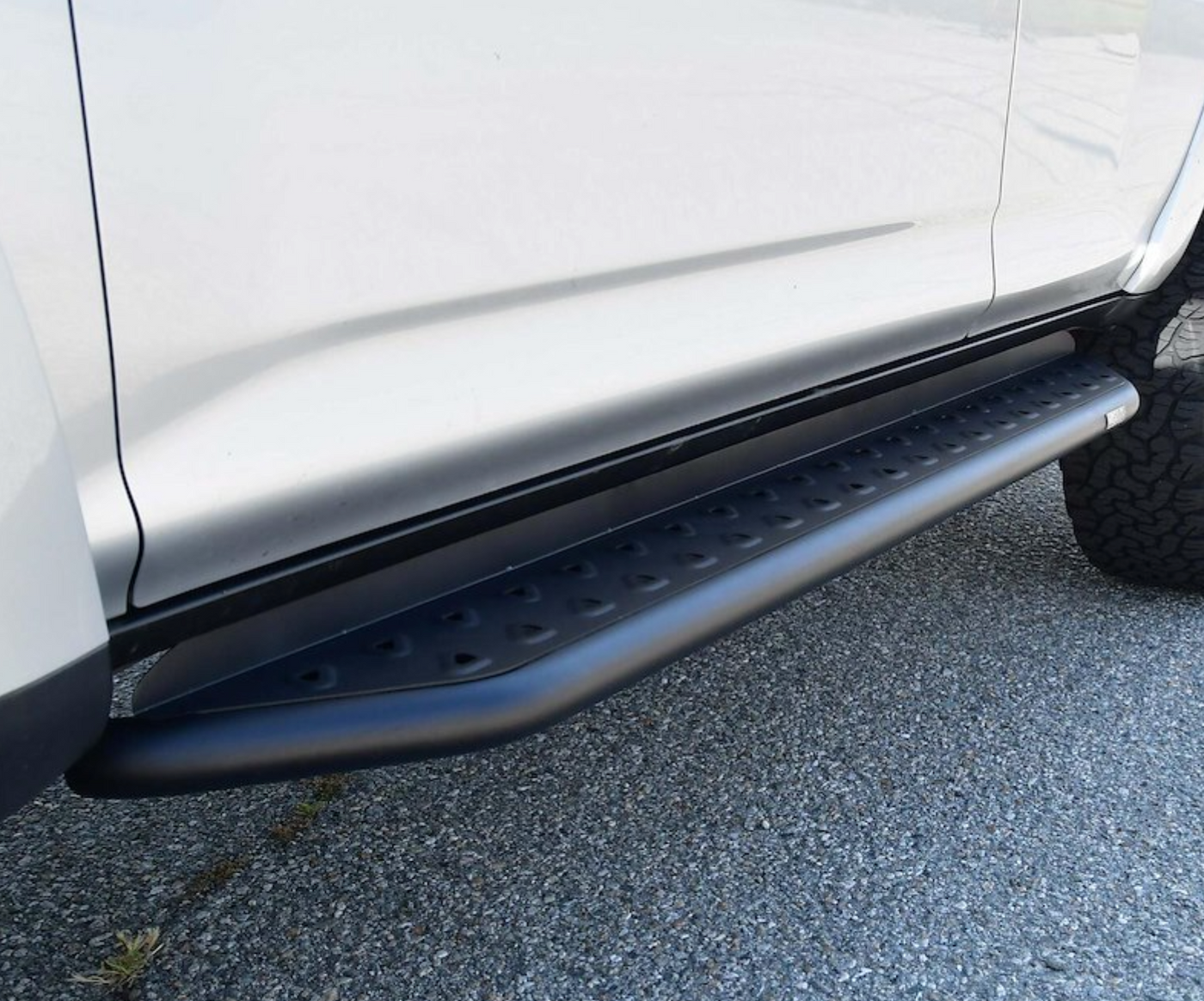 Westin Automotive Outlaw Running Boards for 2010-2024 Toyota 4runner