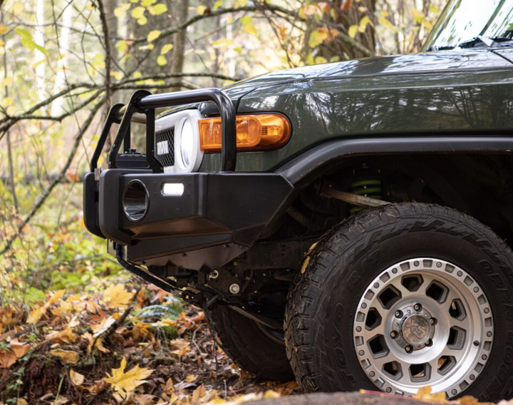 Ironman 4x4 Classic Off Road Bumper for Toyota FJ Cruiser (2007-2014)