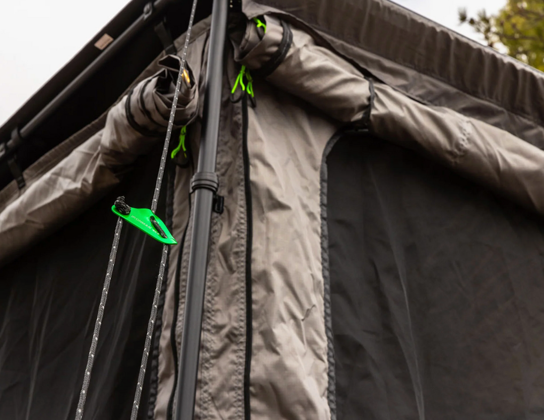 Ironman 4x4 DeltaWing 90° Awning Room