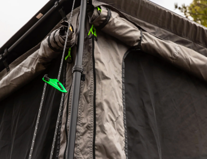 Ironman 4x4 DeltaWing 90° Awning Room