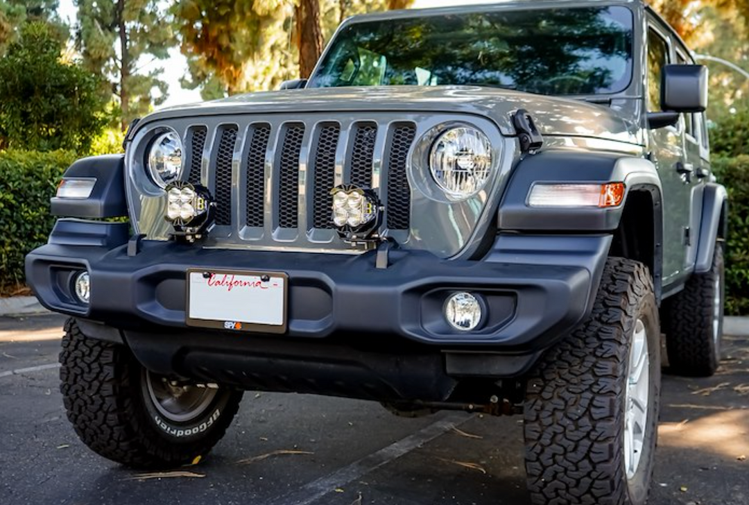 Baja Designs LP6 Pro Bumper Light Kit - Jeep 2020-25 Gladiator; 2018-25 Wrangler JL