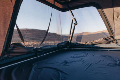 Roam Slate Rambler Hardshell Rooftop Tent