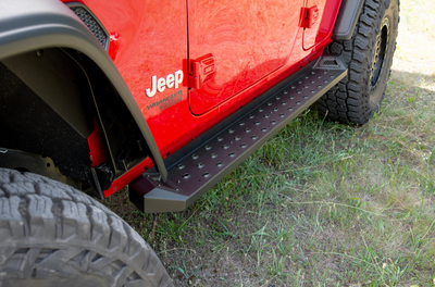 Carnivore Side Steps for 18-24 Jeep Wrangler JL Unlimited 4-Door